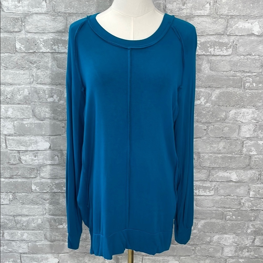 Avenue Blue Relaxed Sweatshirt with Reversed Stitching
